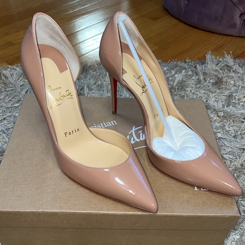 Brand new Christian Louboutin Iriza 100 patent pumps